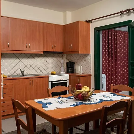 Petrakis Afrathias Garden House Feriehus *
