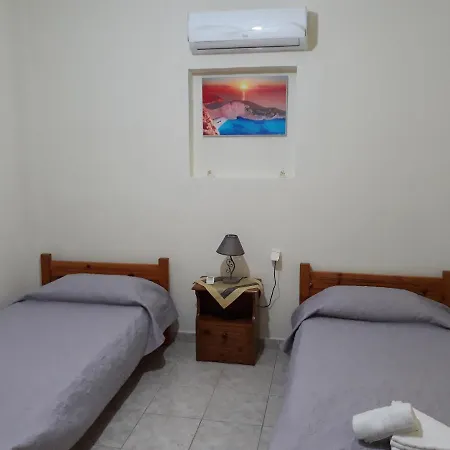 Petrakis Afrathias Garden House Kalamaki (Heraklion)